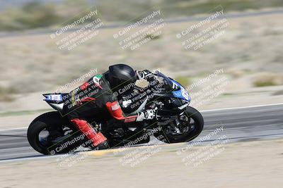 media/Jan-15-2026-Racers Edge (Thu) [[dfebeb70ab]]/2-A Group/Session 3 (Turn 15 Inside Pans)/